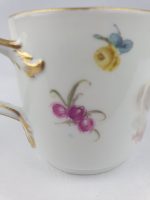 Teacup Cherubs Looking Over Cloud - Image 7