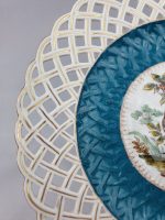 Reticulated Teal Plate with Birds - Image 5