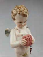 Meissen Cupid Pressing Hearts Together - Image 5