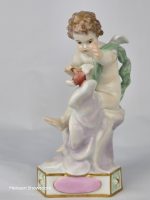 Meissen Cupid Catching Heart (Je prends monessor) - Image 2