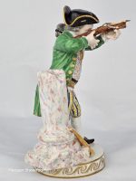 Meissen Boy Shooting Crossbow - Image 3