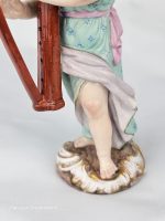 Meissen Girl Playing Harp (Girl Orchestra Series) - Image 5