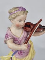 Meissen Girl Violin Player (Girl Orchestra Series) - Image 4