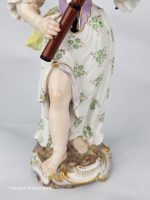 Meissen Girl Playing Bassoon (Girl Orchestra Series) - Image 5