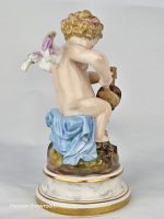 Meissen Cupid Fanning Hearts with Bellows - Image 5