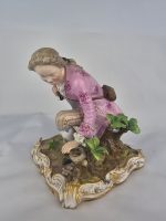 Meissen Pair of Large Gardeners - Image 3